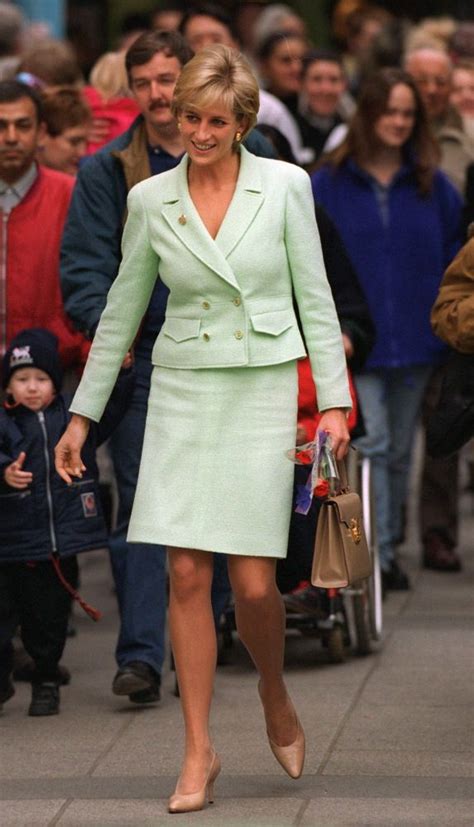 princess diana green chanel suit|did diana wear the chanel logo.